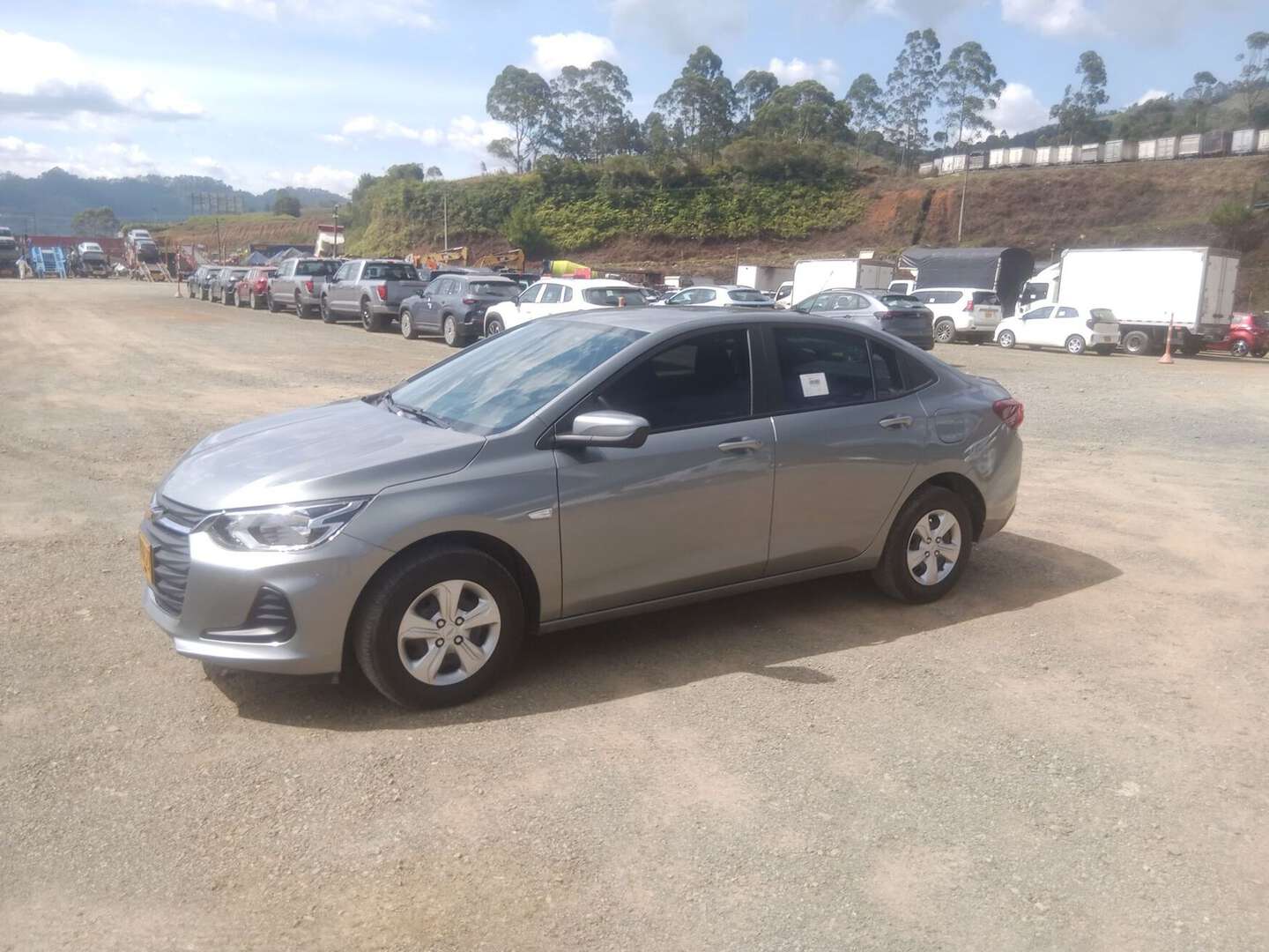 Chevrolet - Onix - 2025