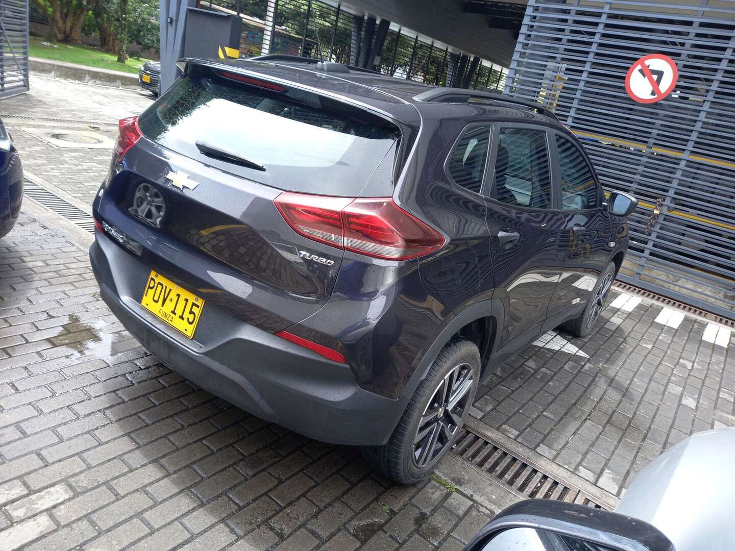 Chevrolet - Tracker - 2025