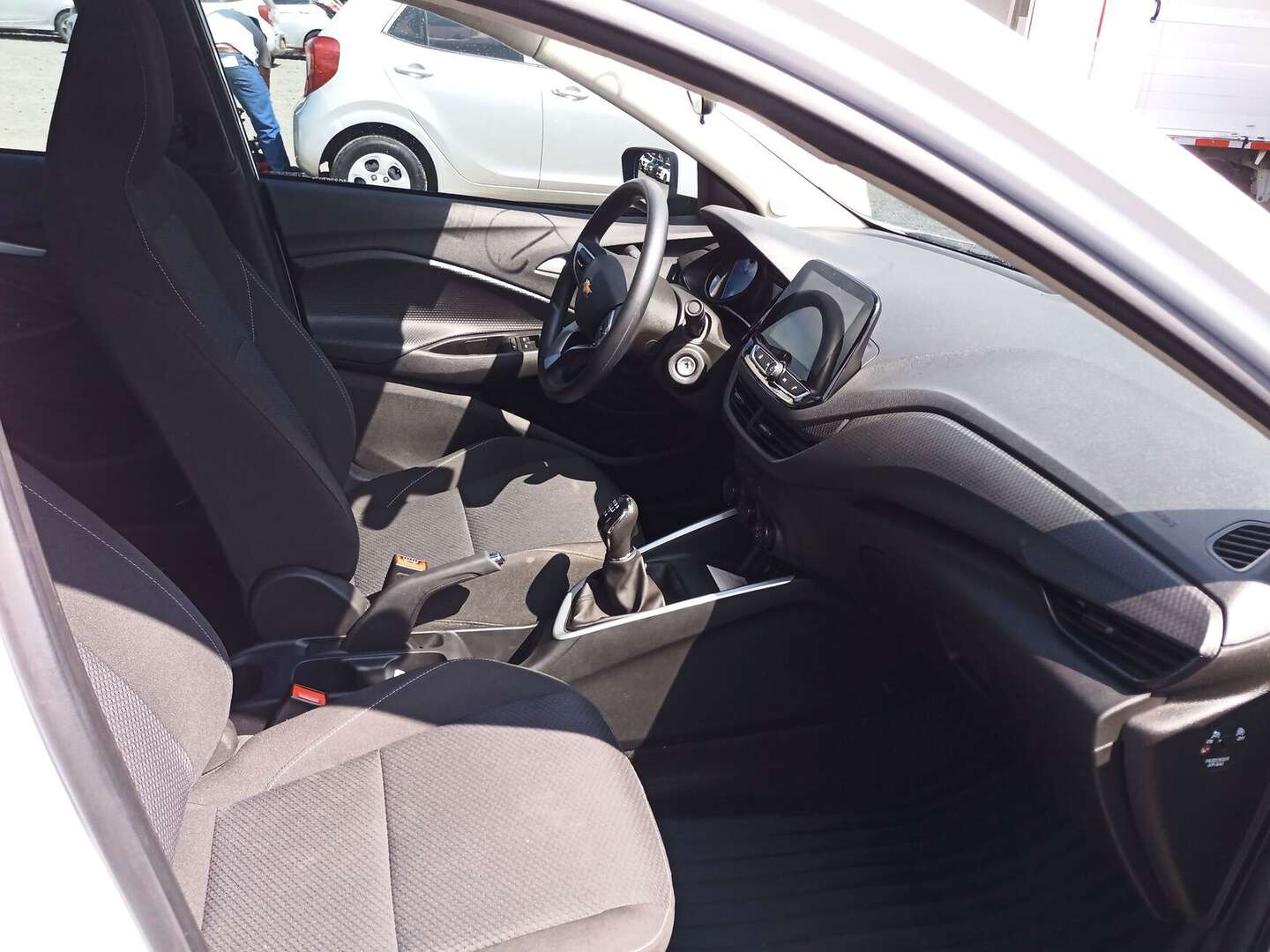 Chevrolet - Onix - 2025