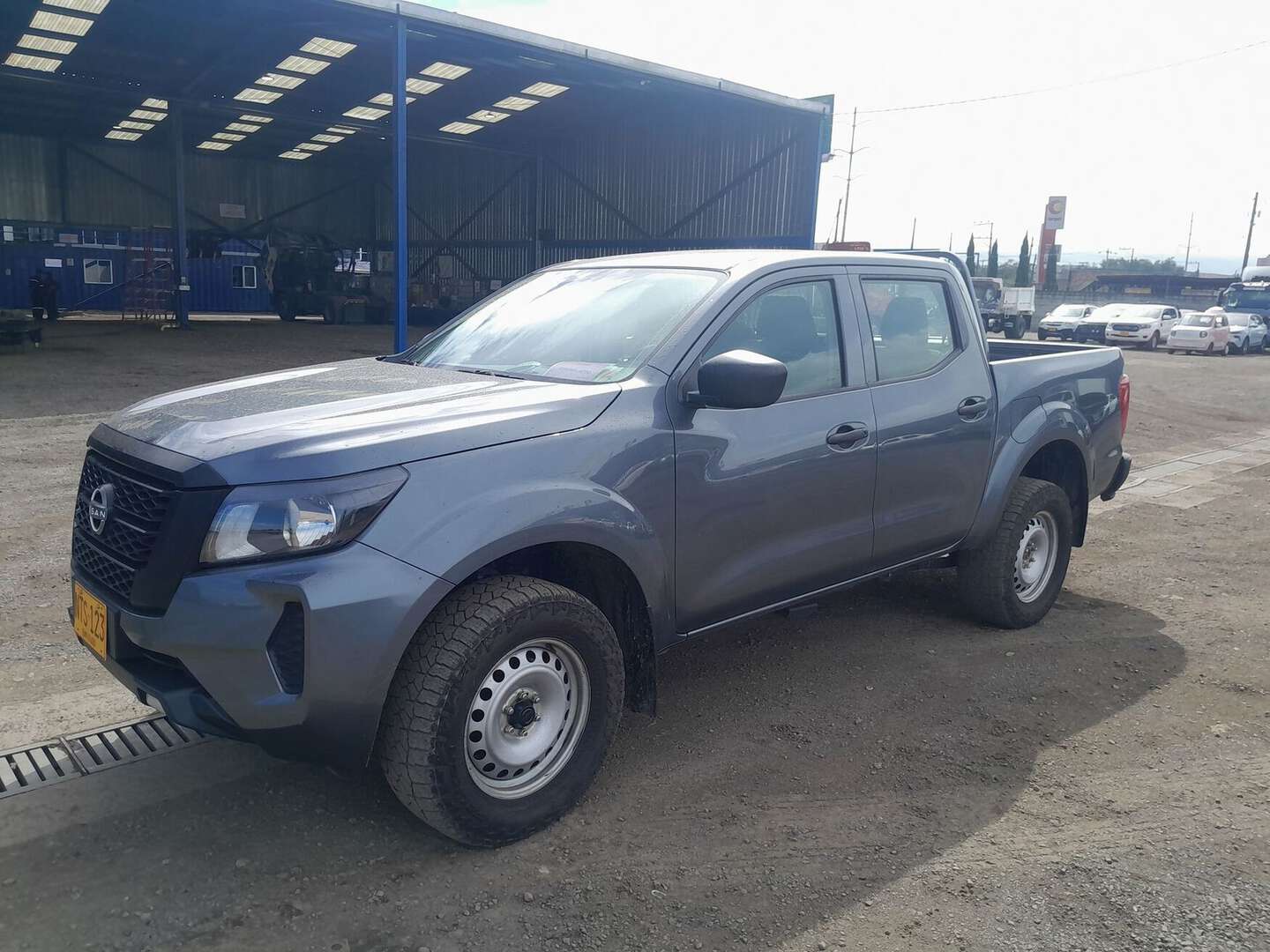 Nissan - Frontier - 2025