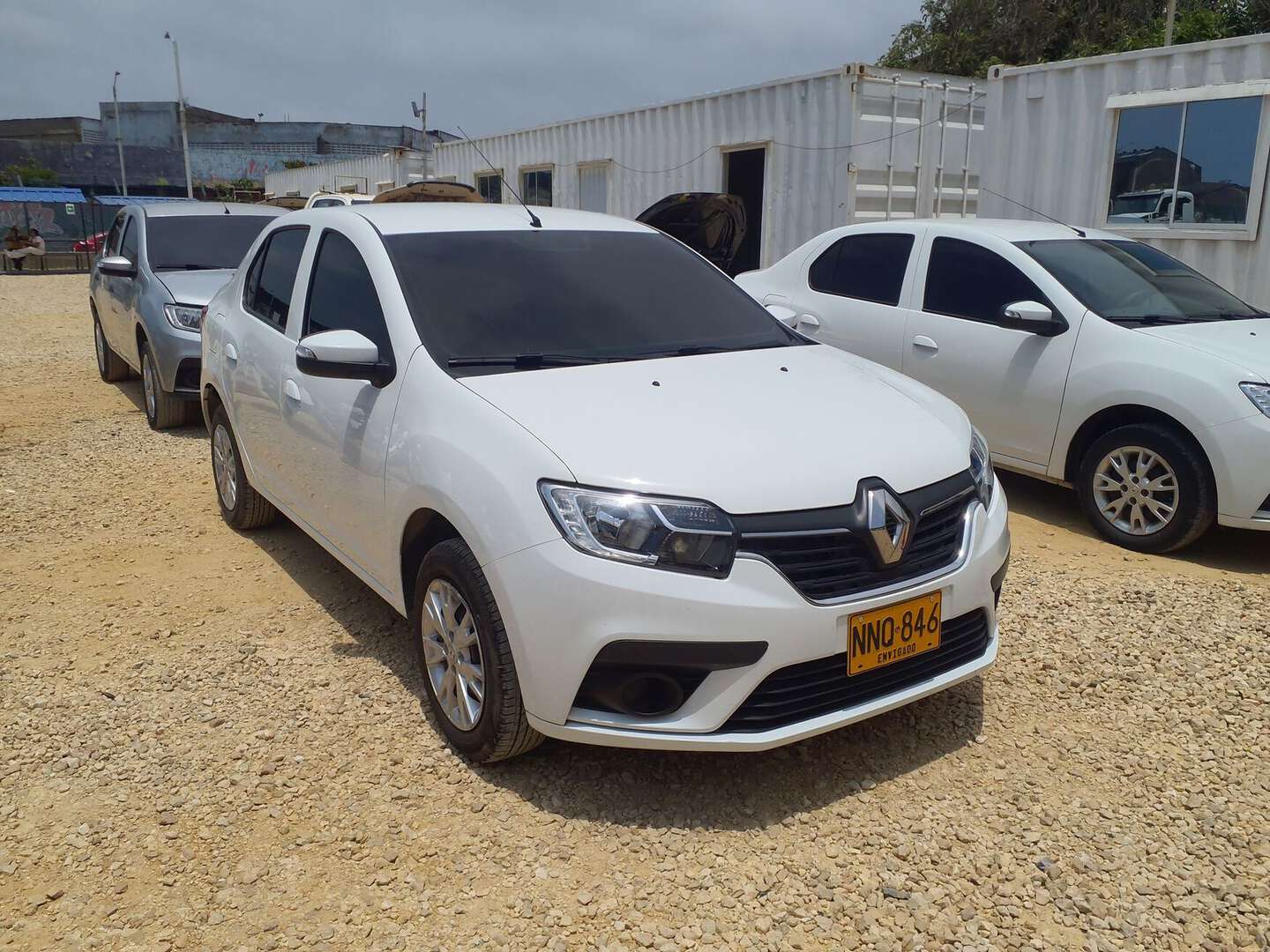 Renault - Logan - 2024