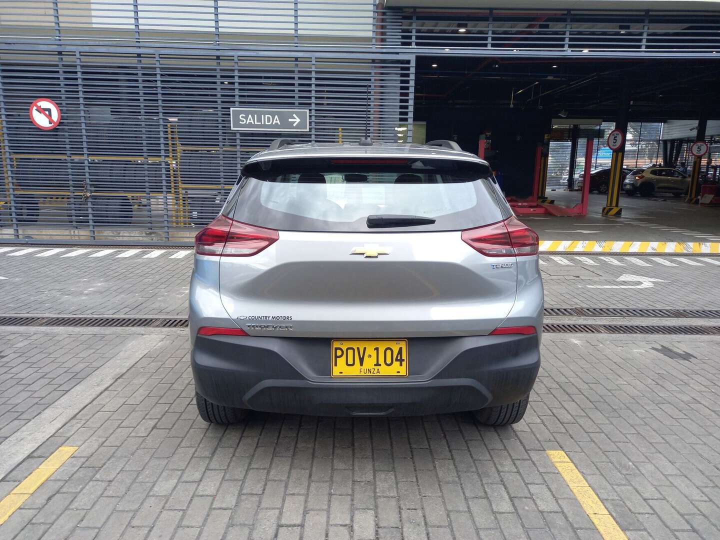 Chevrolet - Tracker - 2025