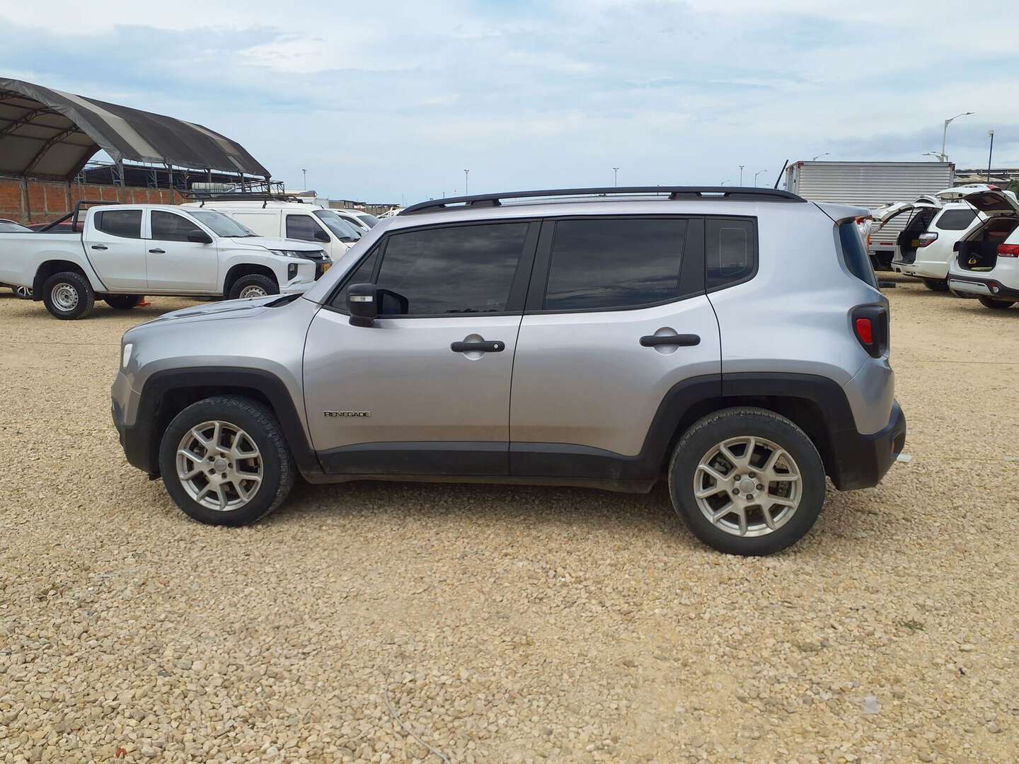 Jeep - Renegade - 2023