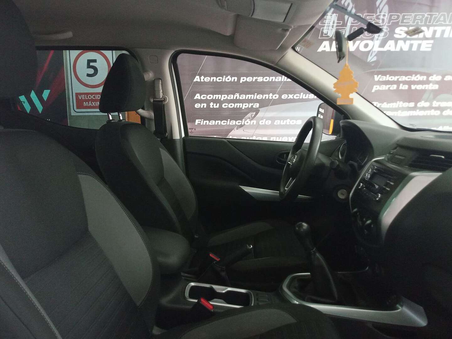 Nissan - Frontier - 2022