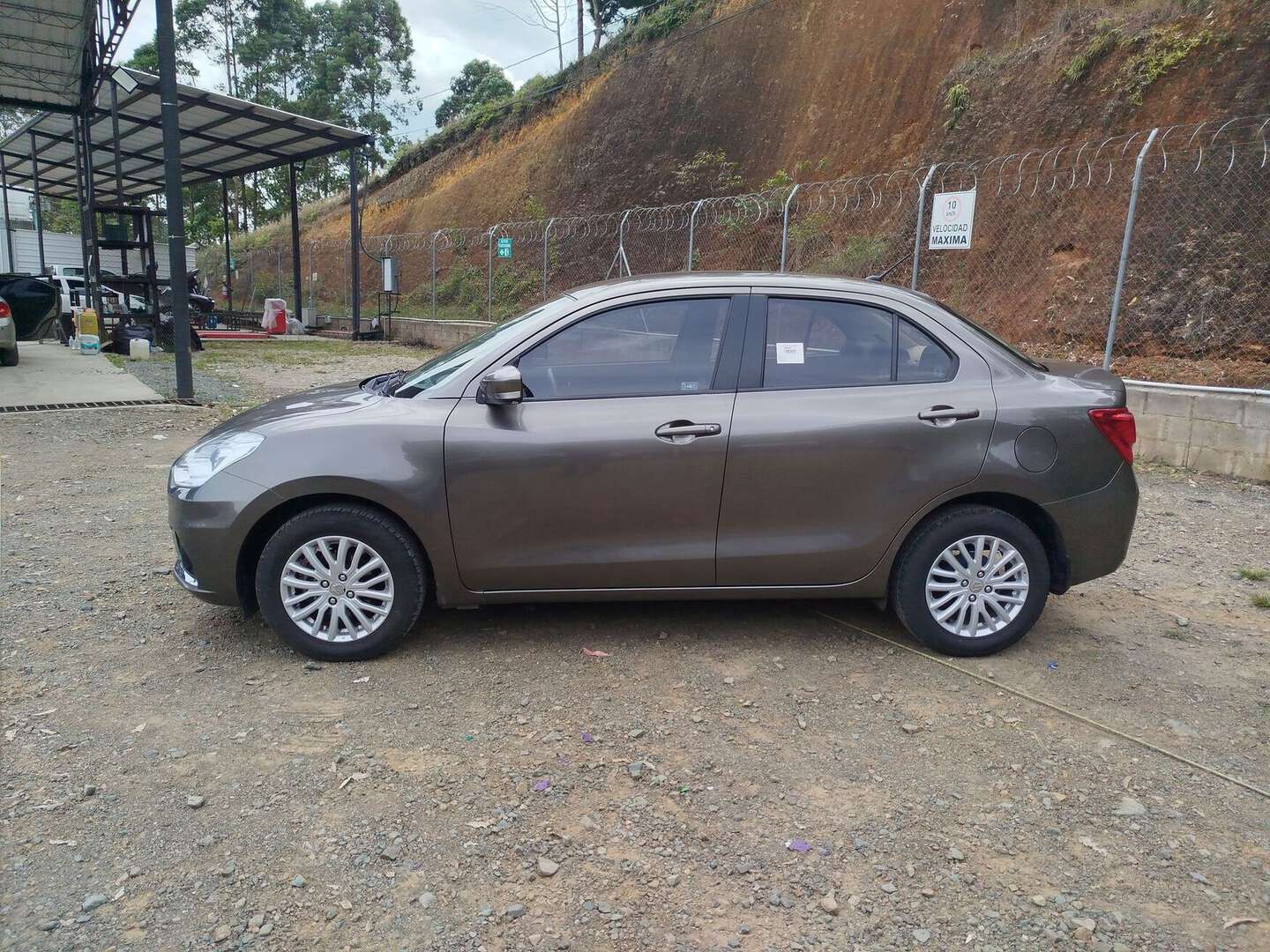 Suzuki - Swift - 2023