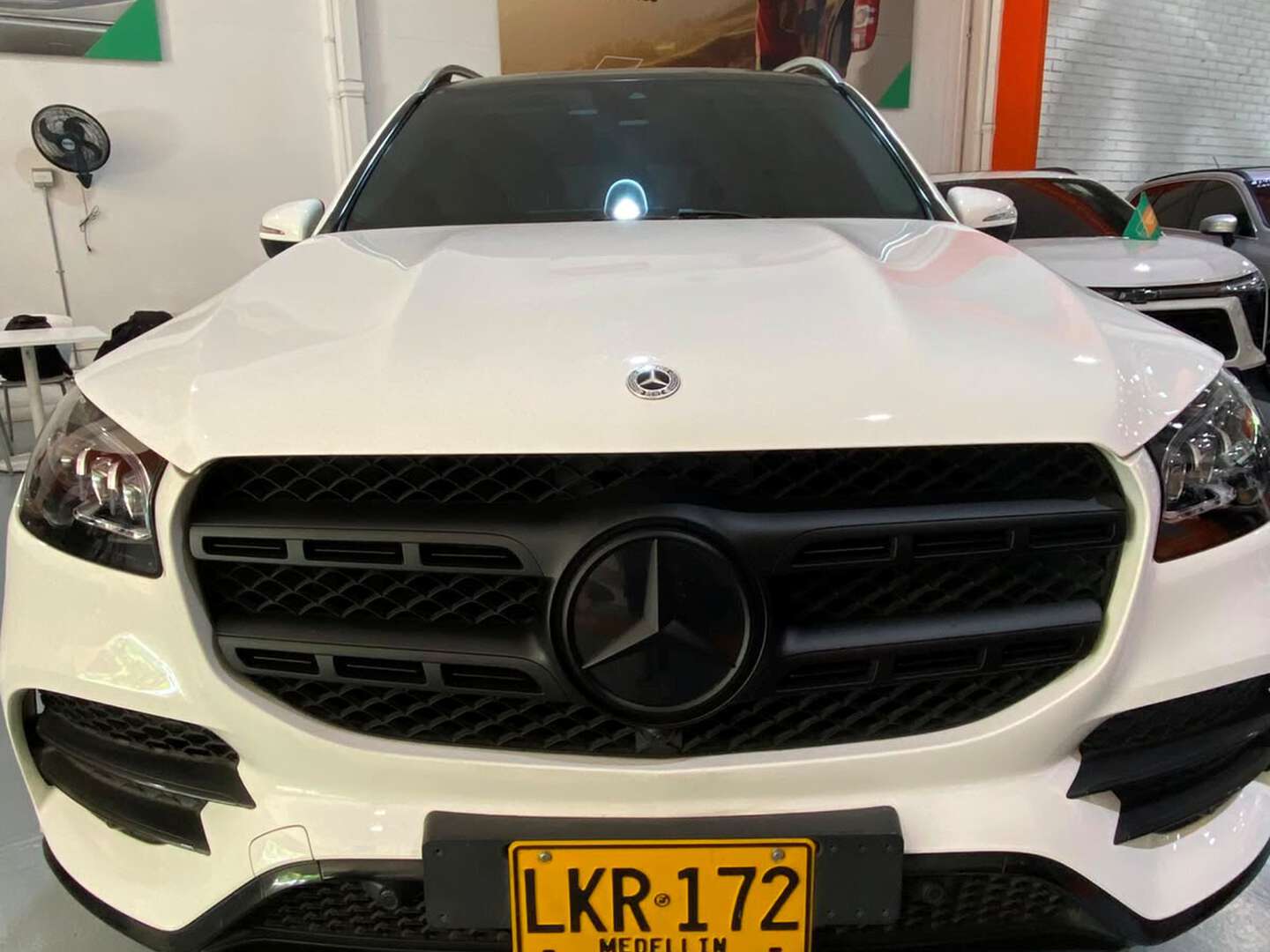 Mercedes Benz - GLS450 - 2022