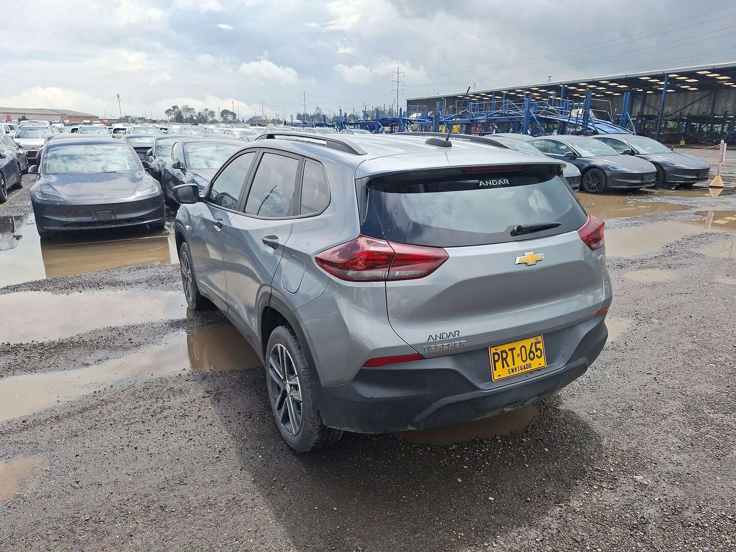 Chevrolet - Tracker - 2025