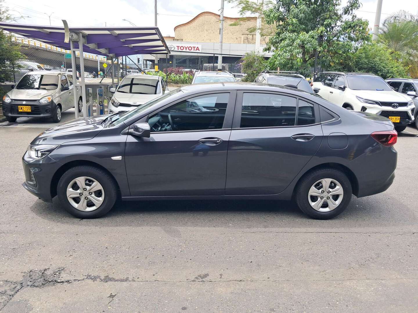 Chevrolet - Onix - 2025