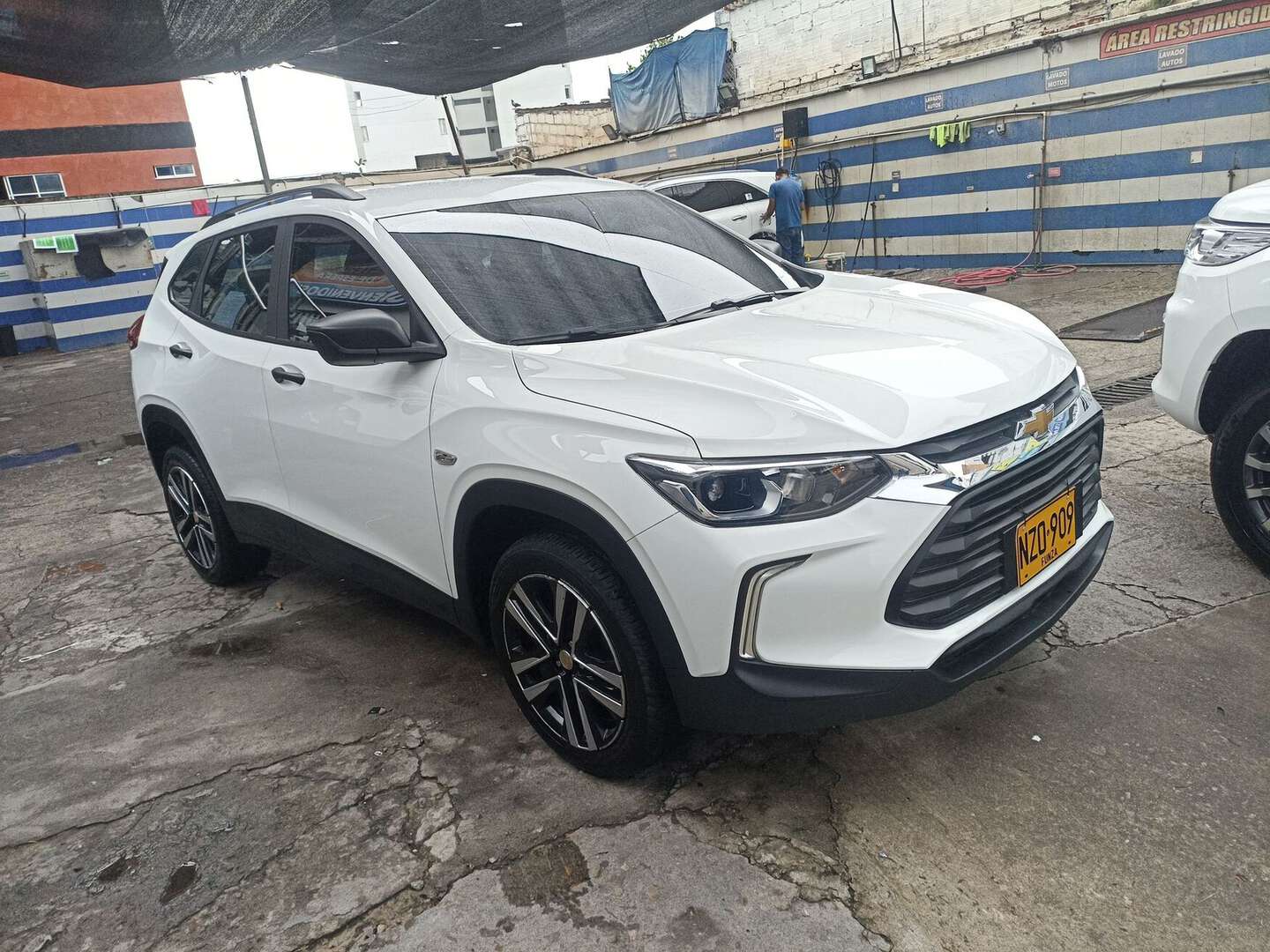 Chevrolet - Tracker - 2025
