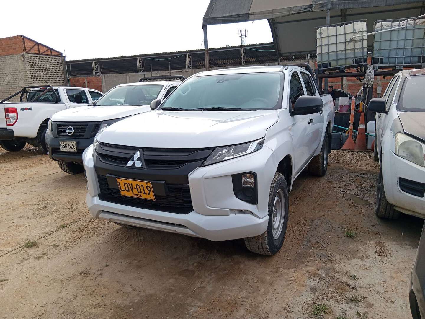 Mitsubishi - L200 - 2023