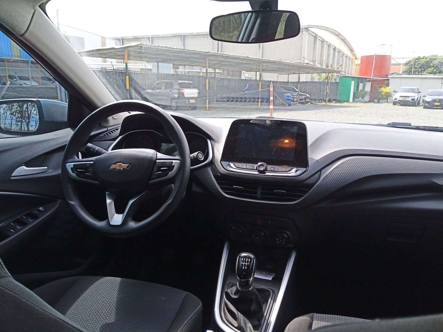 Chevrolet - Onix - 2025