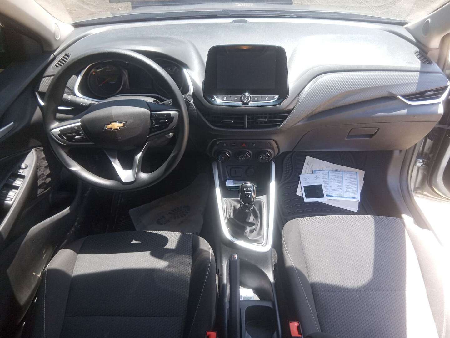 Chevrolet - Onix - 2025