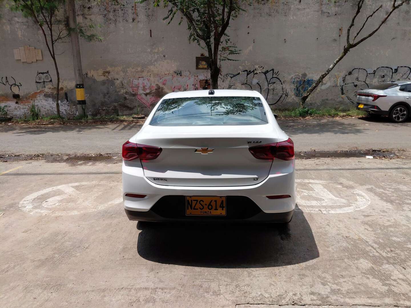 Chevrolet - Onix - 2025