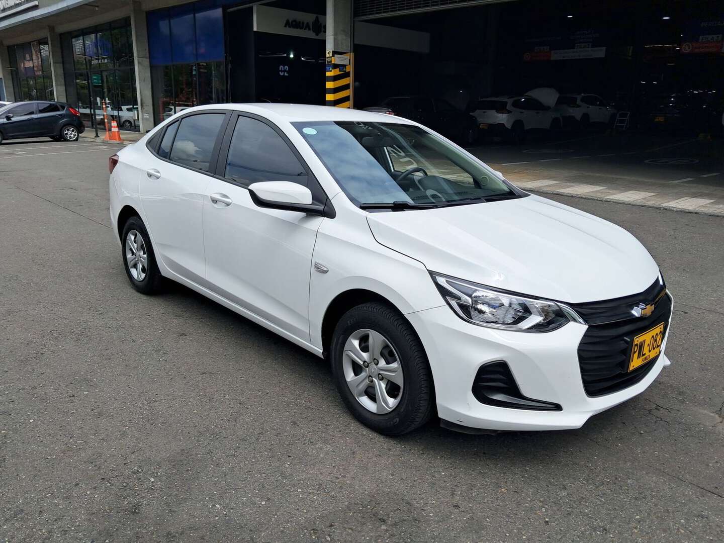 Chevrolet - Onix - 2025