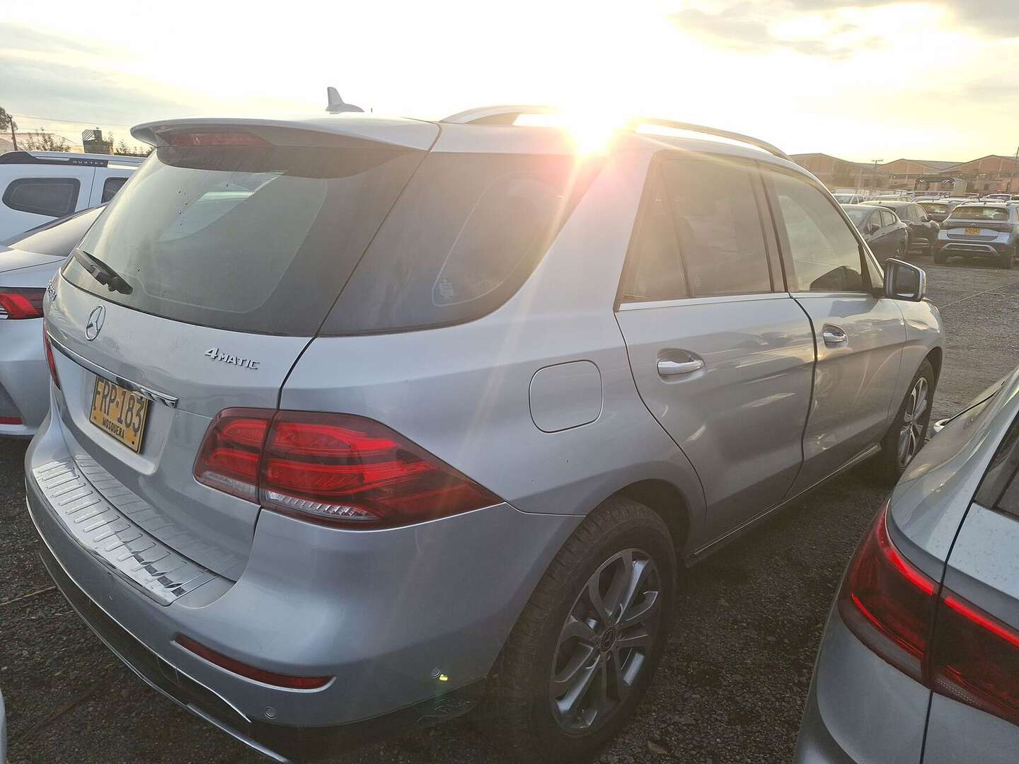 Mercedes Benz - GLE250D - 2019