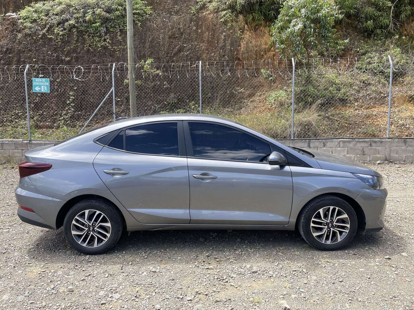 Hyundai - Accent - 2024