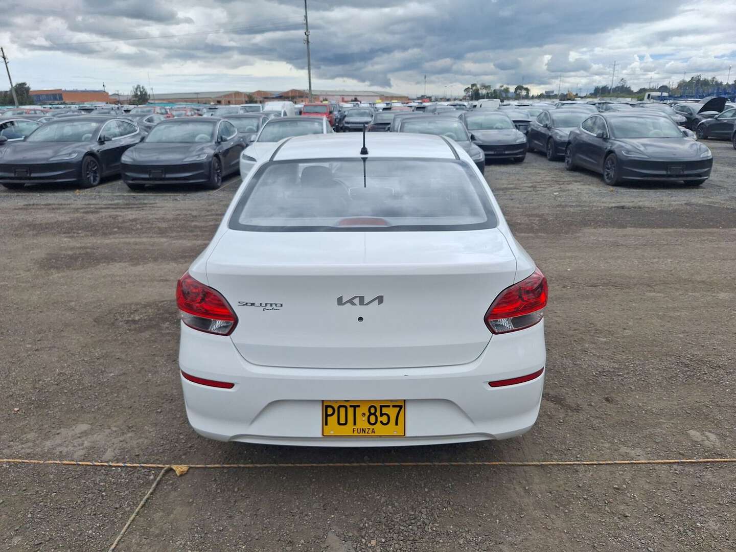 Kia - Soluto - 2026