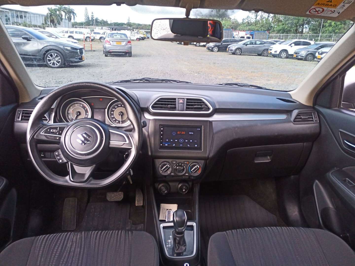 Suzuki - Swift - 2023