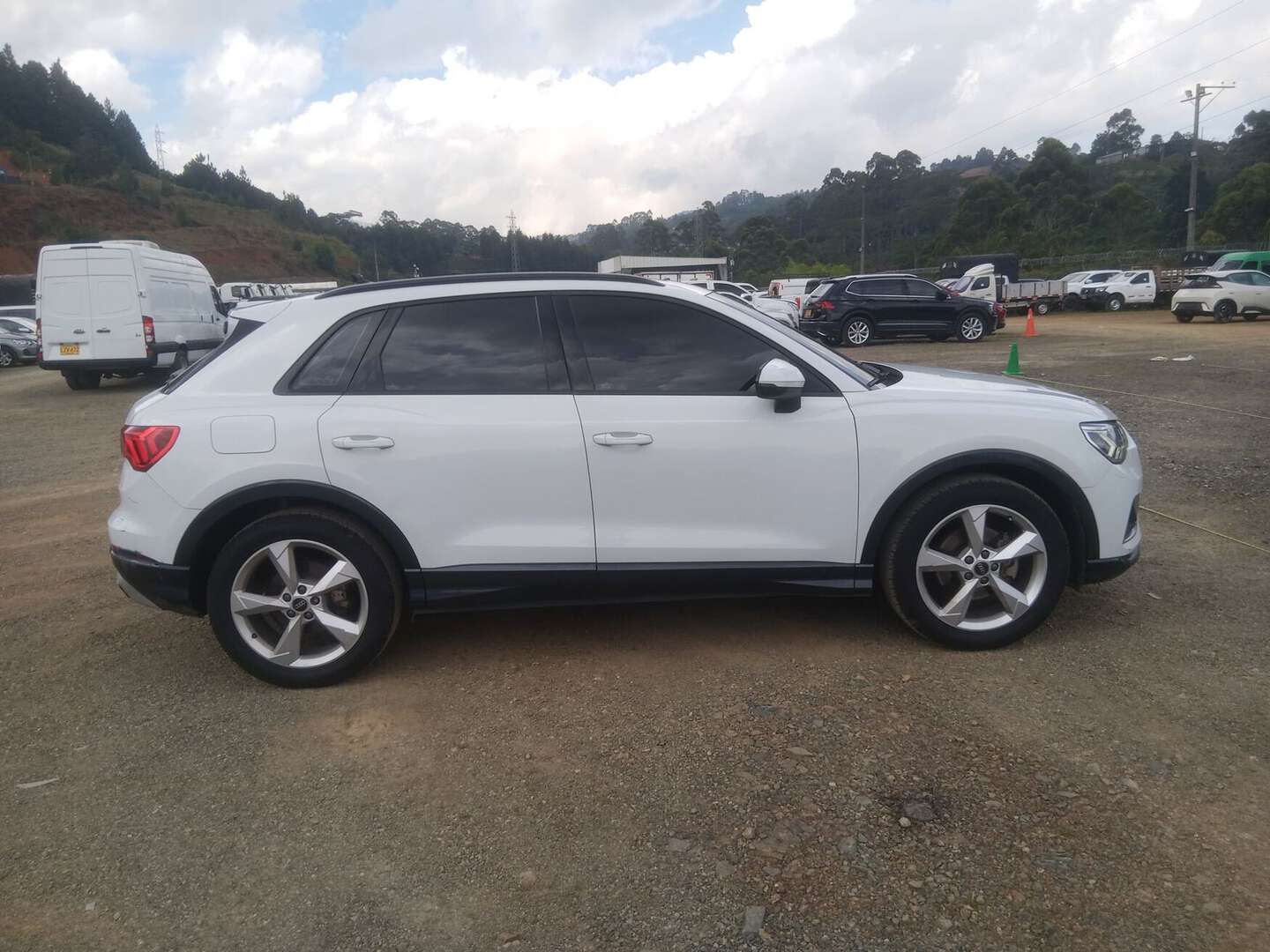 Audi - Q3 - 2022