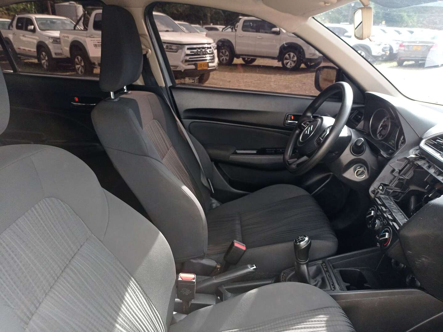Suzuki - Swift - 2023