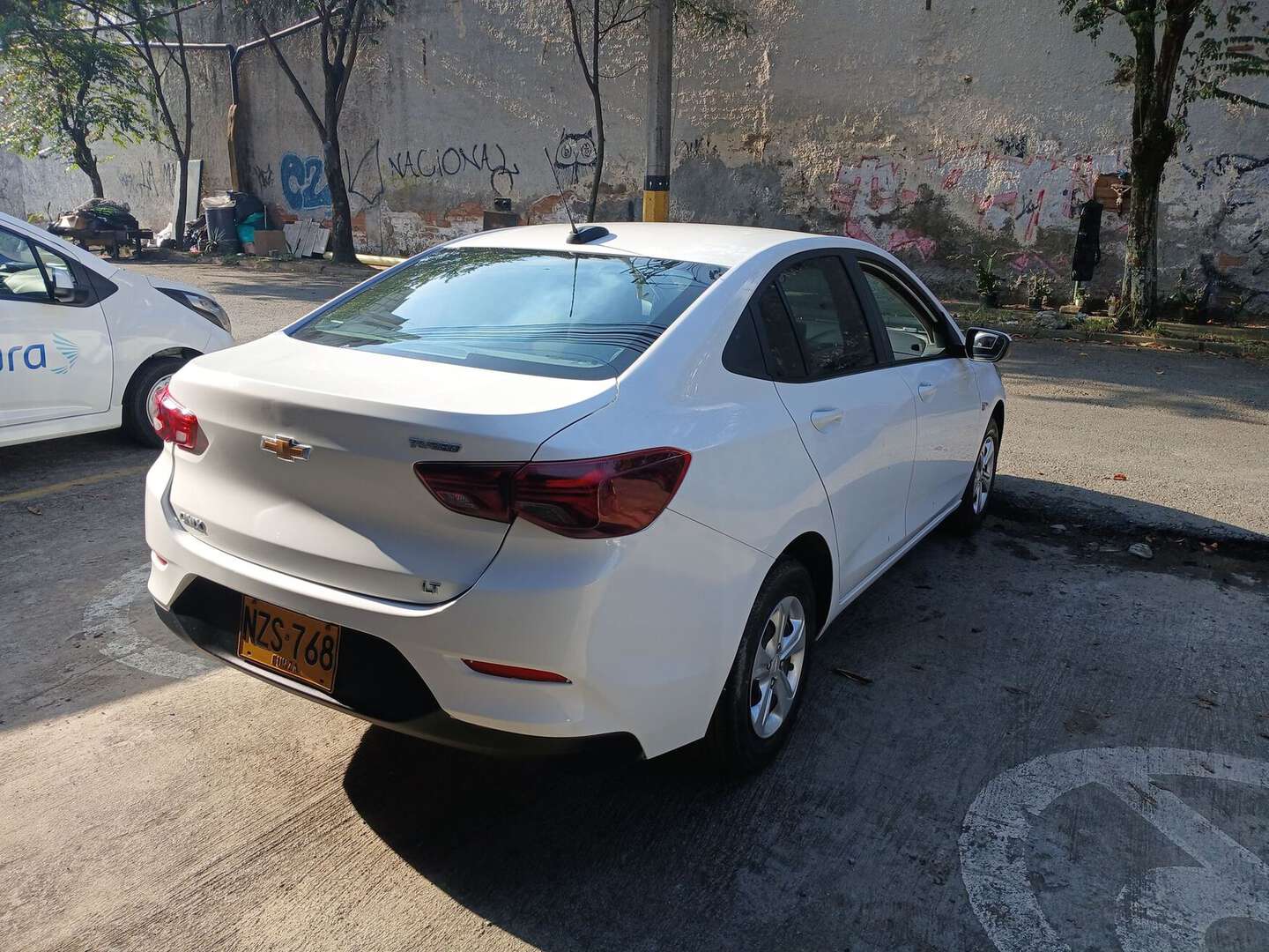 Chevrolet - Onix - 2025