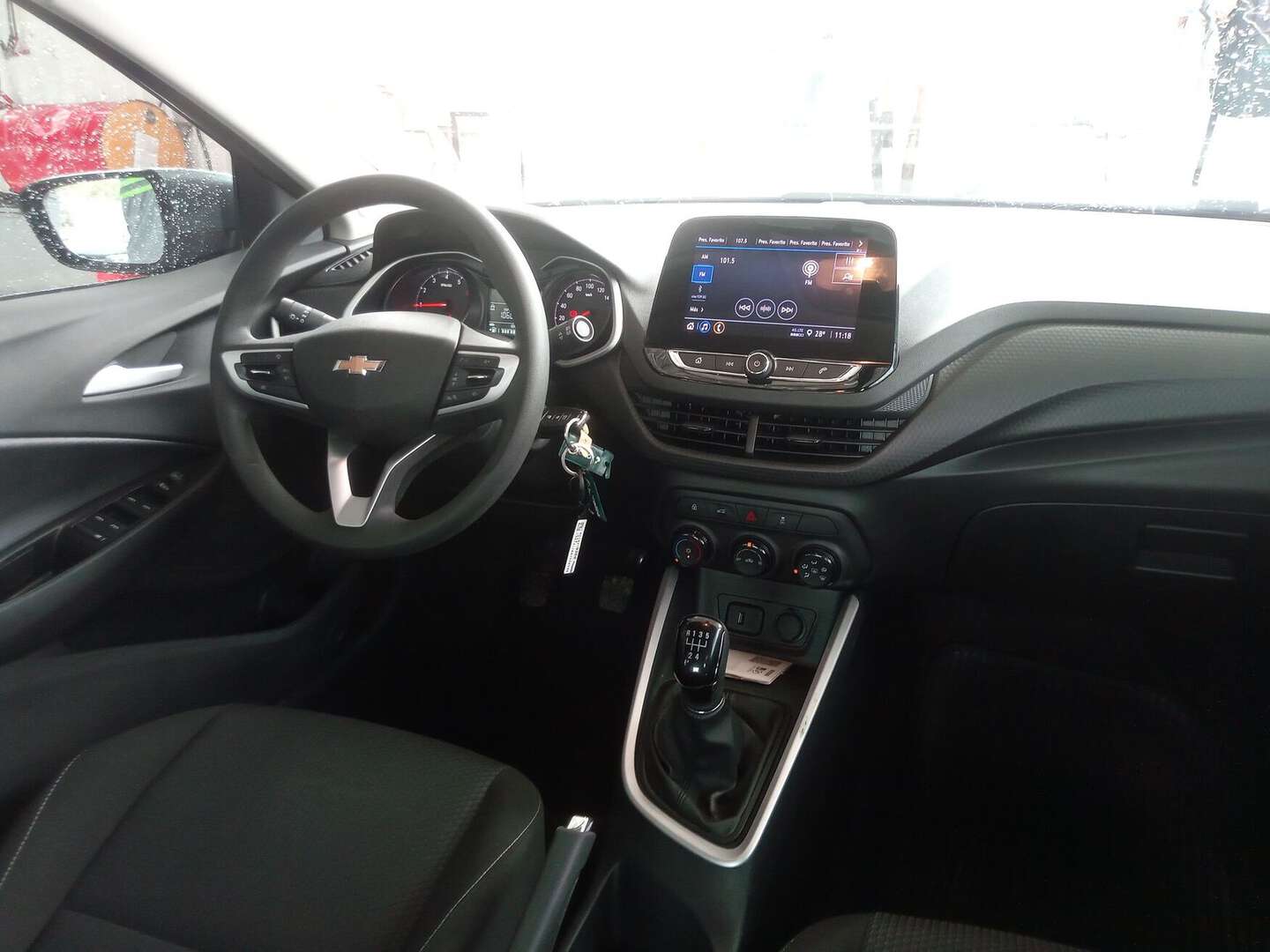 Chevrolet - Onix - 2025