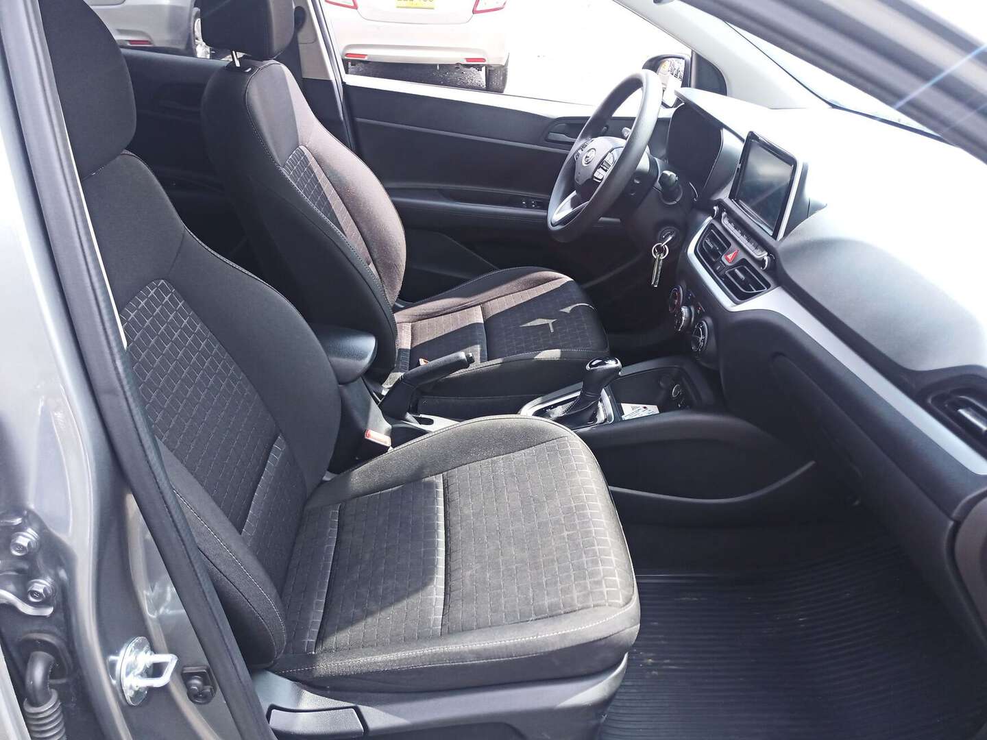 Hyundai - Accent - 2024
