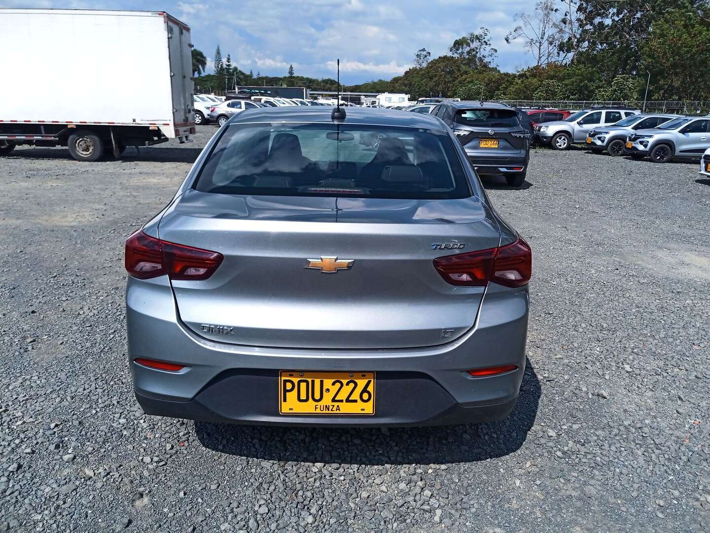 Chevrolet - Onix - 2025