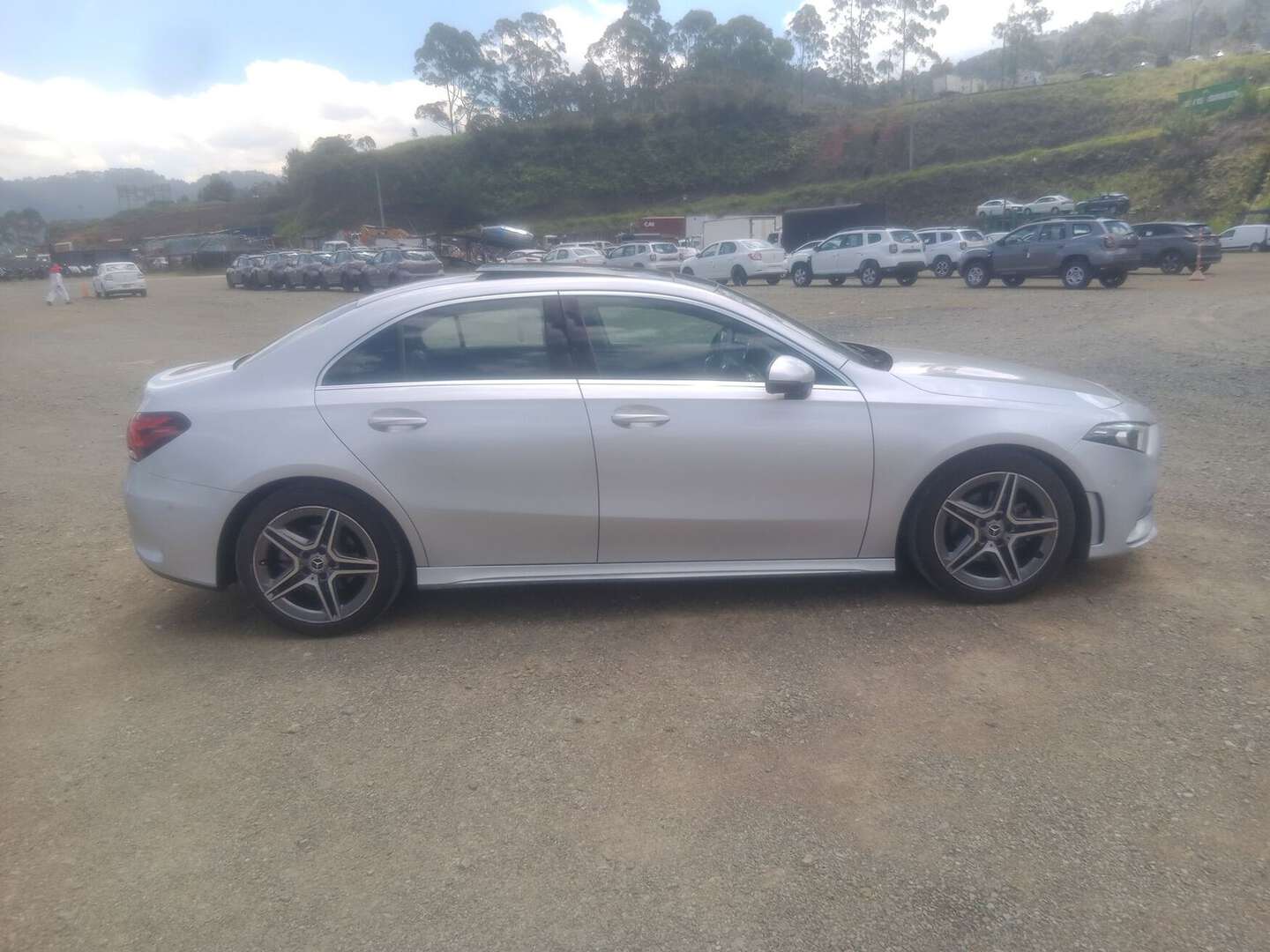 Mercedes Benz - A200 - 2022