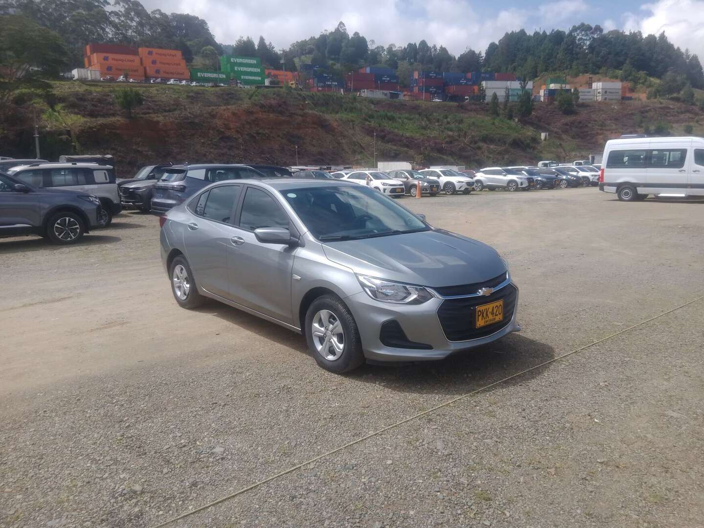 Chevrolet - Onix - 2025