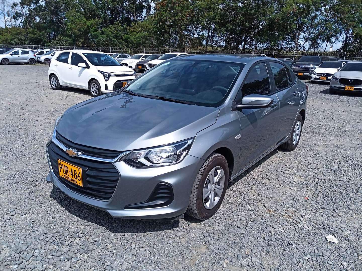 Chevrolet - Onix - 2025