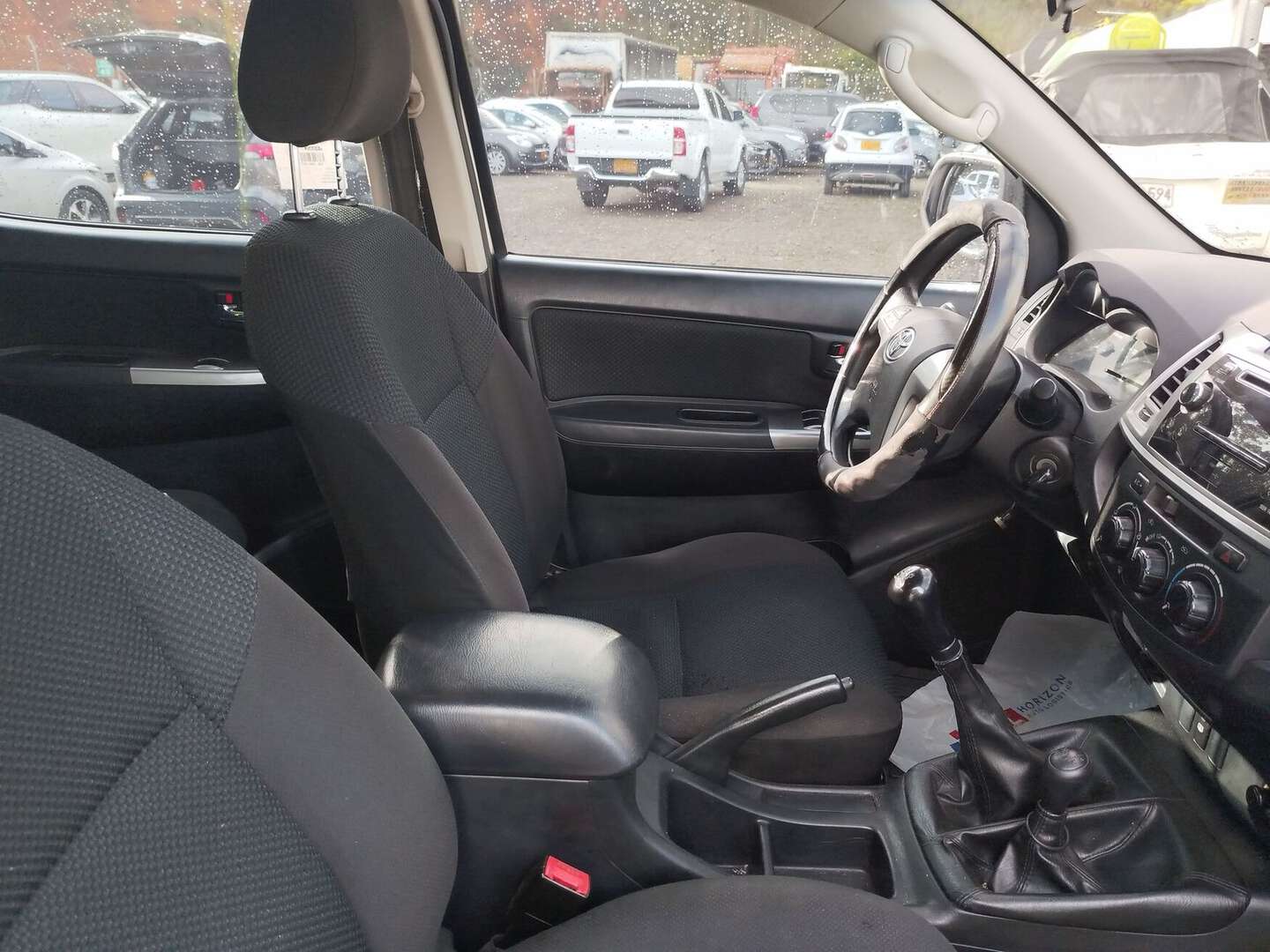 Toyota - Hilux - 2016