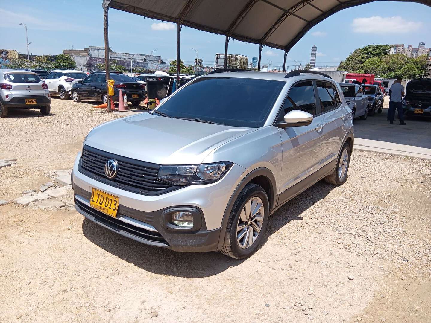 Volkswagen - T-Cross - 2023