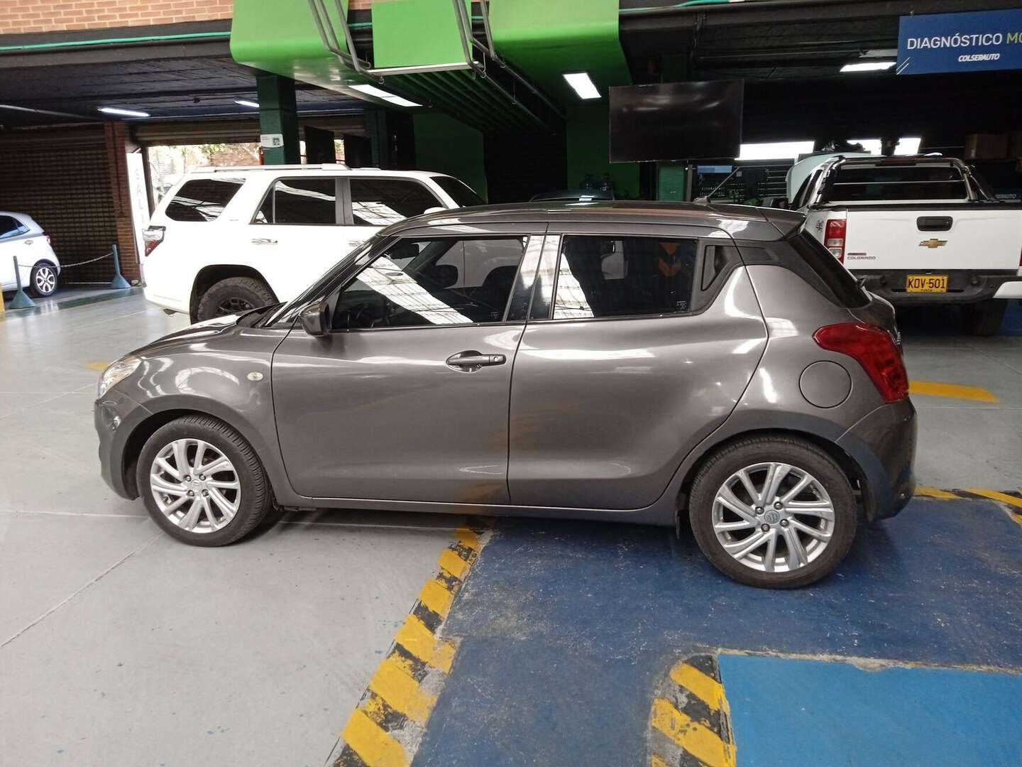 Suzuki - Swift - 2022