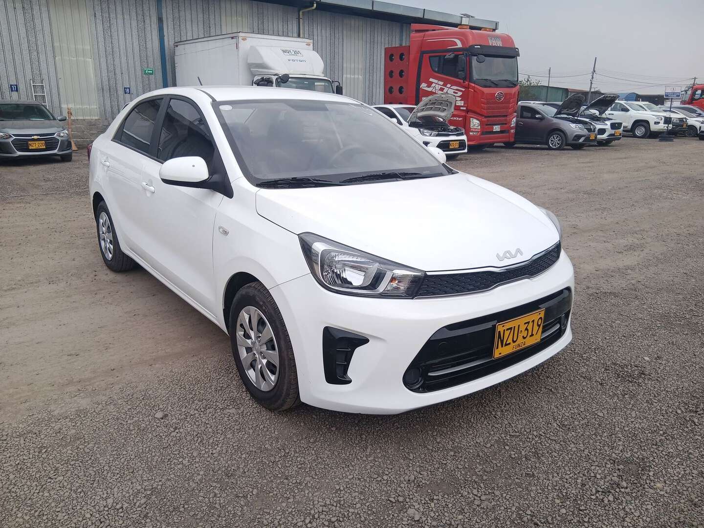 Kia - Soluto - 2025