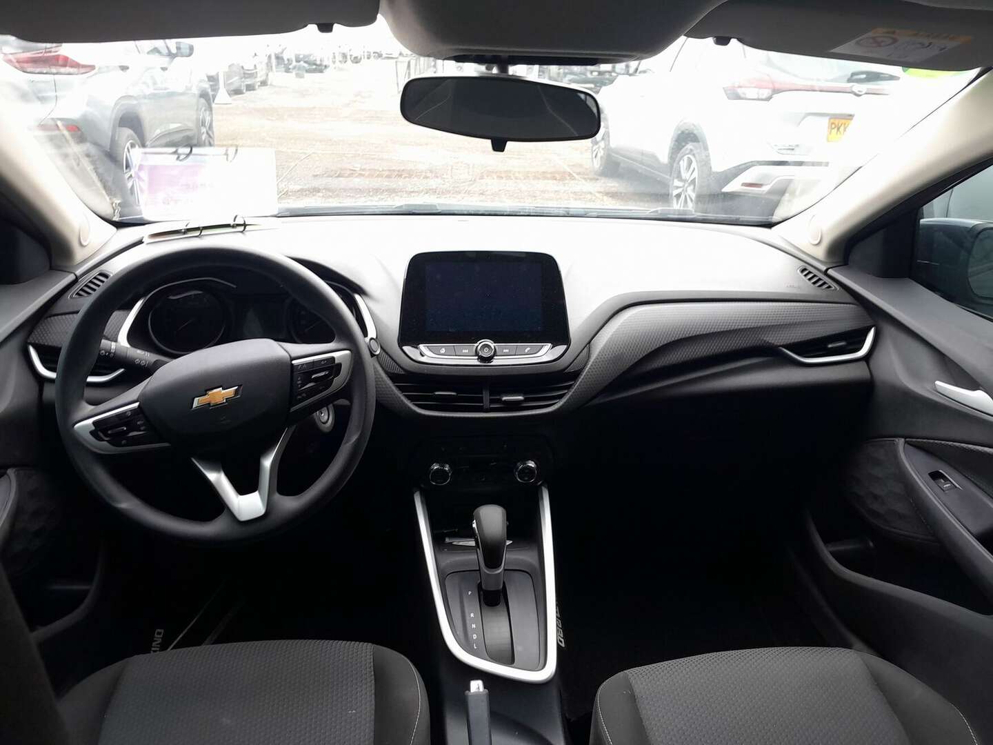 Chevrolet - Onix - 2025