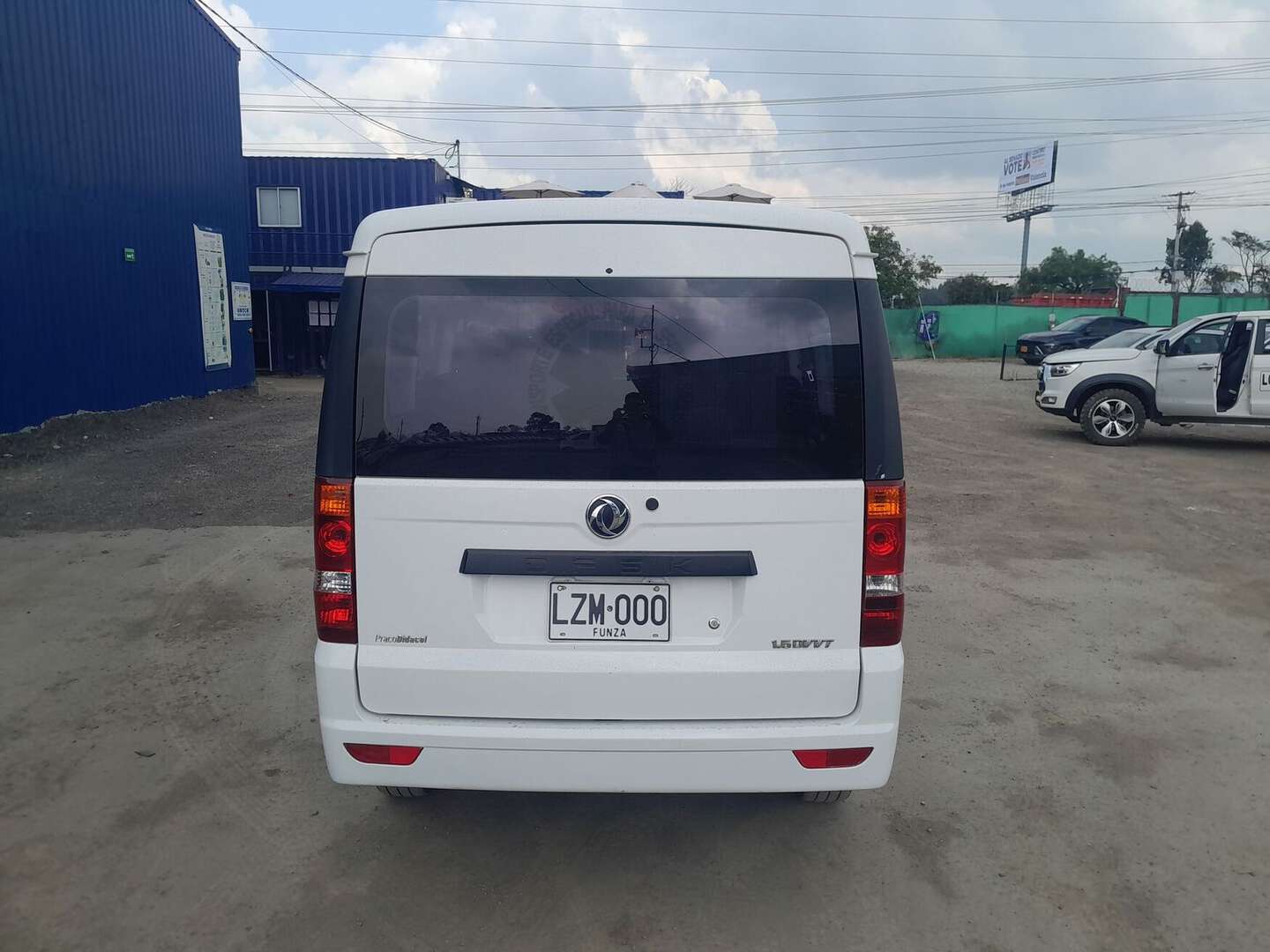 DFSK - C37 - 2024