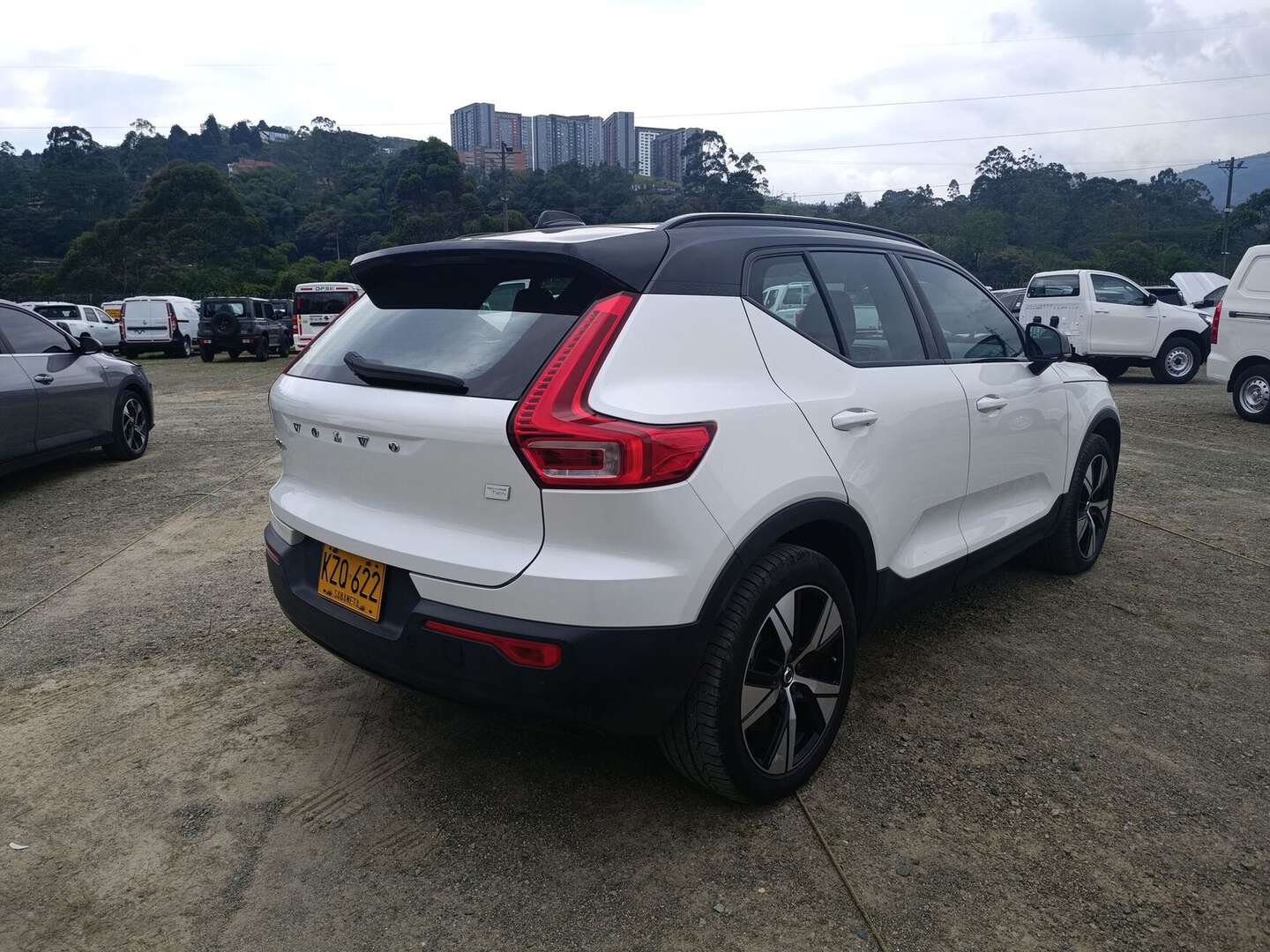 Volvo - XC40 - 2022