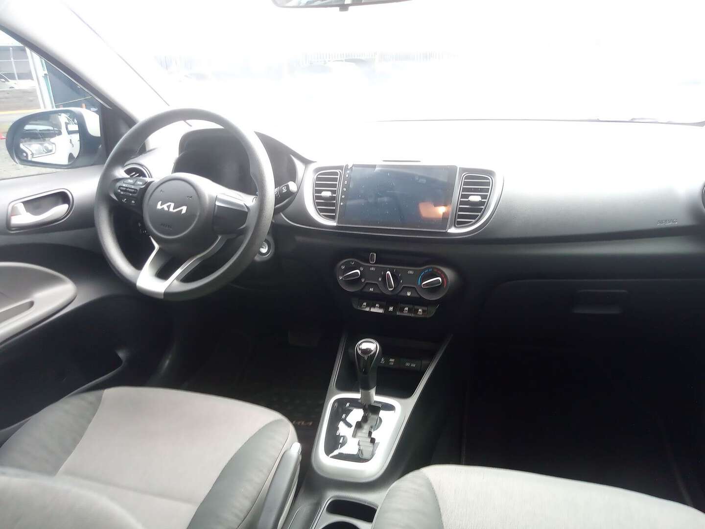 Kia - Soluto - 2026