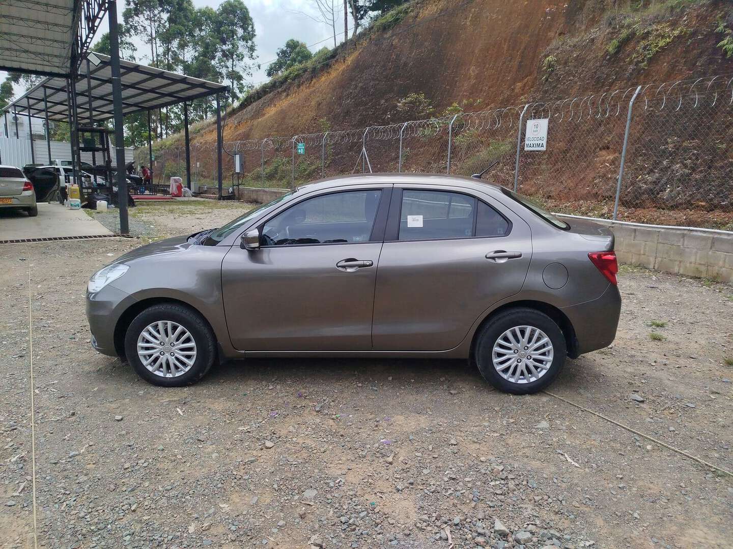 Suzuki - Swift - 2023