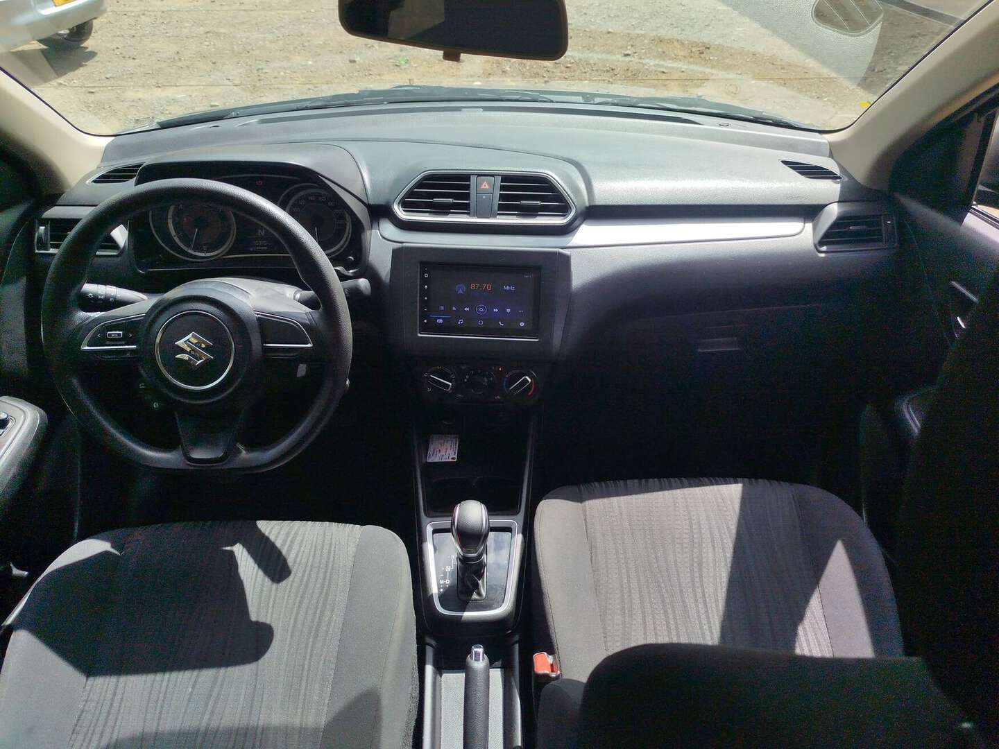 Suzuki - Swift - 2023