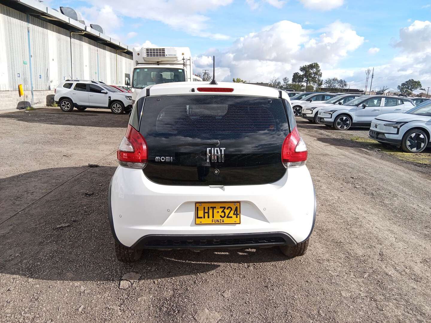 Fiat - Mobi - 2023