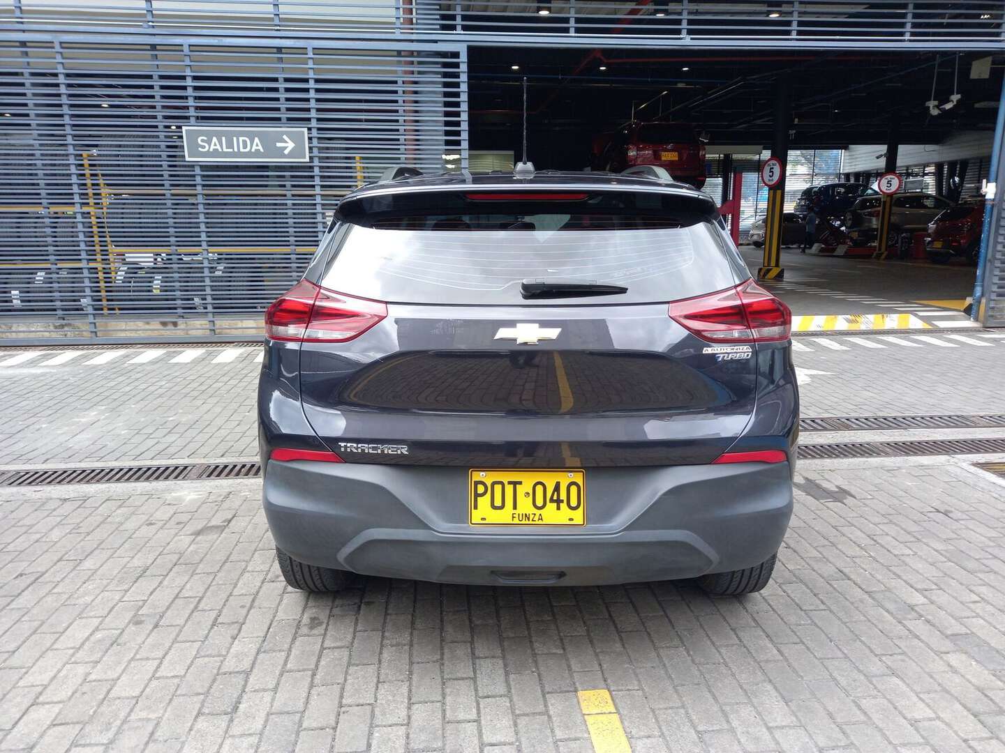 Chevrolet - Tracker - 2025