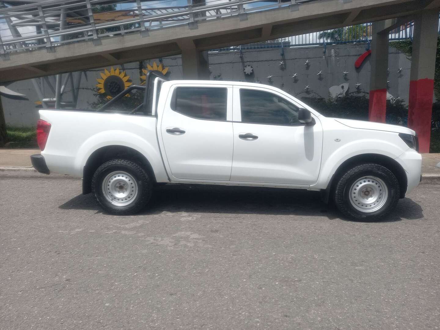 Nissan - Frontier - 2023