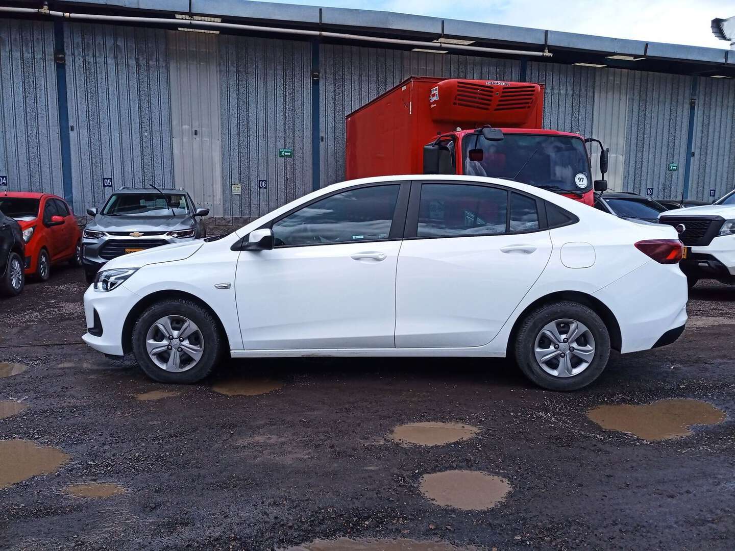 Chevrolet - Onix - 2024