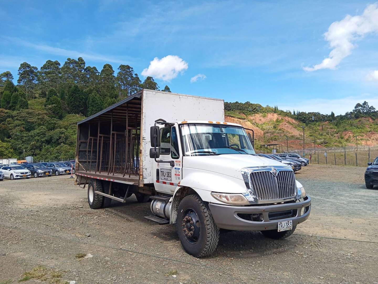 International - 4300 - 2012
