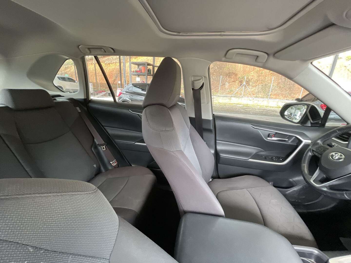 Toyota - RAV4 - 2020