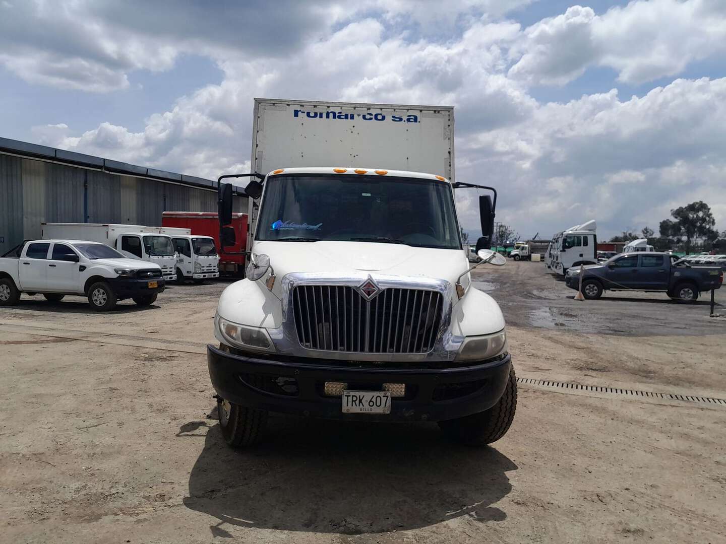 International - 4300 - 2013