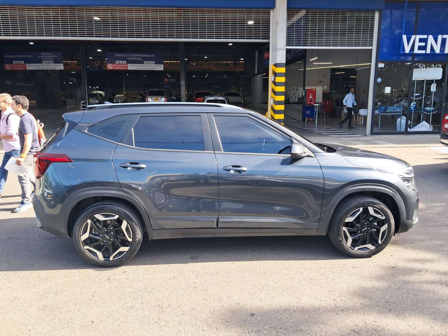 Kia - Seltos - 2025