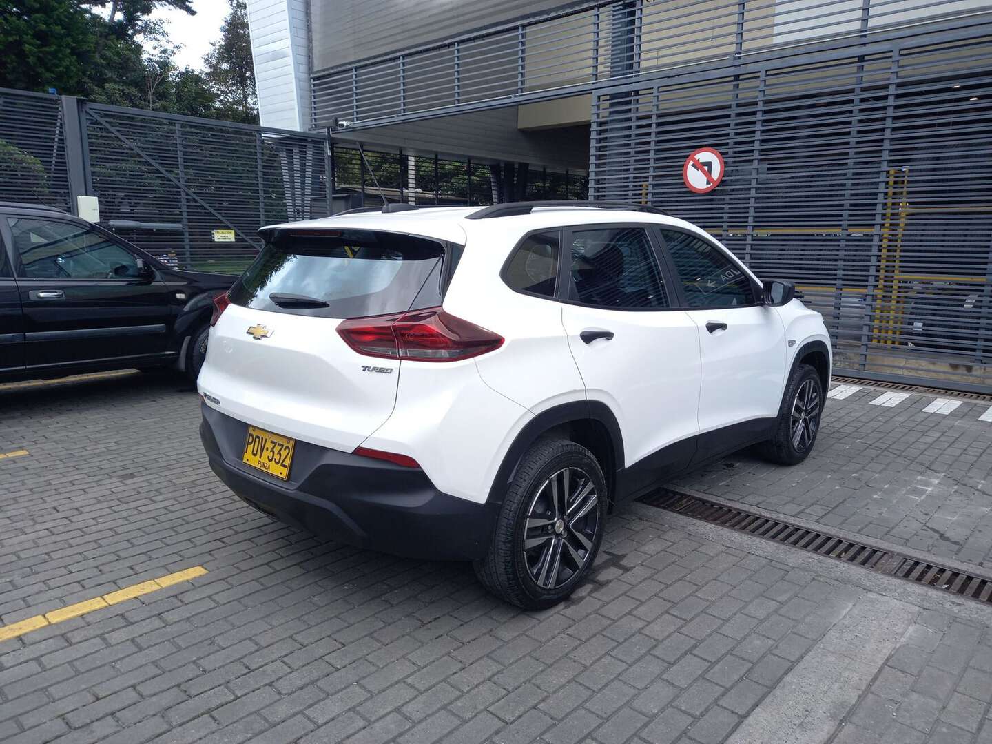 Chevrolet - Tracker - 2025